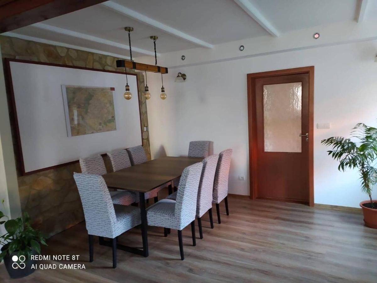 Ubytovani Nadeje Klec Bagian luar foto