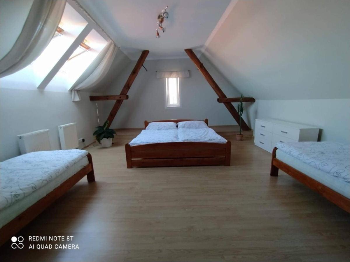 Ubytovani Nadeje Klec Bagian luar foto
